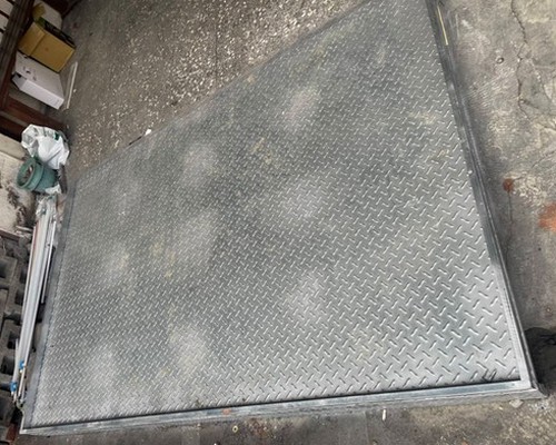 花蓮鐵工, 花蓮地面水平平台架設, 花蓮門口地面平台施作, 花蓮地板墊高平台, 花蓮花紋鋼板, 花蓮鐵工, 花蓮鐵件製作, 花蓮白鐵花板平台