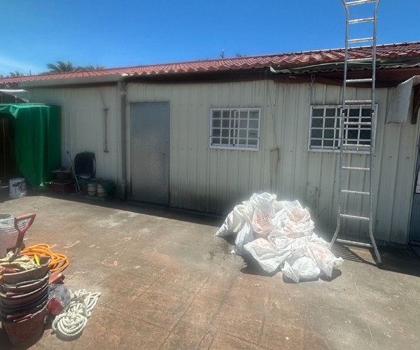 花蓮屋瓦修繕, 花蓮屋頂瓦片工程, 花蓮市琉璃鋼瓦施工, 花蓮市琉璃鋼瓦屋頂, 
                    花蓮市鋼瓦浪板, 花蓮市鐵皮屋頂, 花蓮市浪板工程, 花蓮市屋頂浪板, 花蓮市琉璃瓦, 花蓮市琉璃鋼瓦, 花蓮市烤漆浪板
